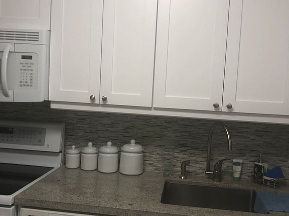 2nd image of 1420 Brickell Bay Dr APT 204B
