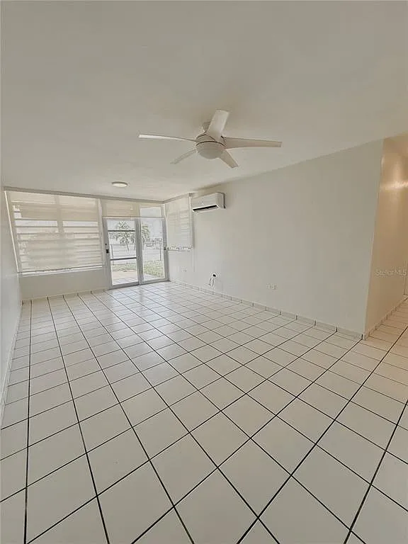 3 bed, 2.0 bath, 1259 sqft, $1,650 — Photo 3