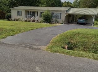 781 E Reed Rd, La Fayette, GA 30728