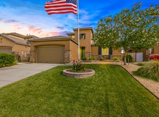 3434 Arrowhead Ct, Rosamond, CA 93560