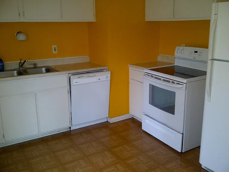6 Manitou Ct — Photo 5