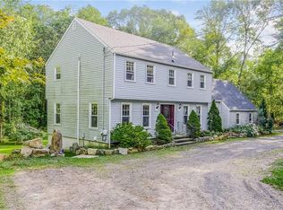 143 Northford Rd, Branford, CT 06405