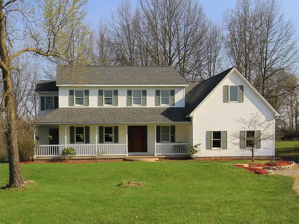 357 Chateaugay Dr, Pataskala, OH 43062