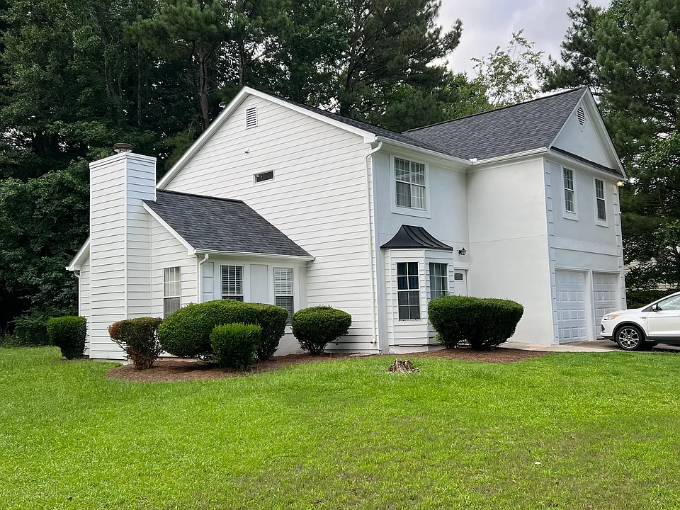 1345 Martinique Ct SW