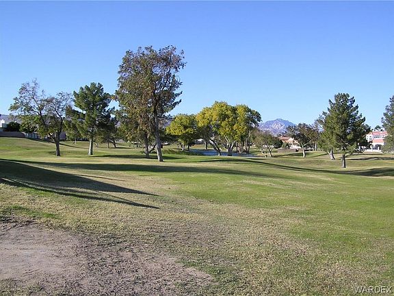 4th image of 2880 Country Club Plz