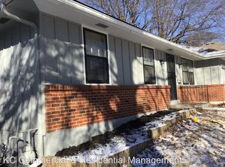 9822 Drury Ave, Kansas City, MO 64137