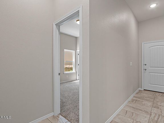 3rd image of 806 Hc Gilbert Minjares Dr #A
