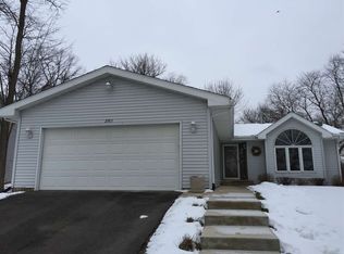 2763 Carol Pl, Rockford, IL 61109