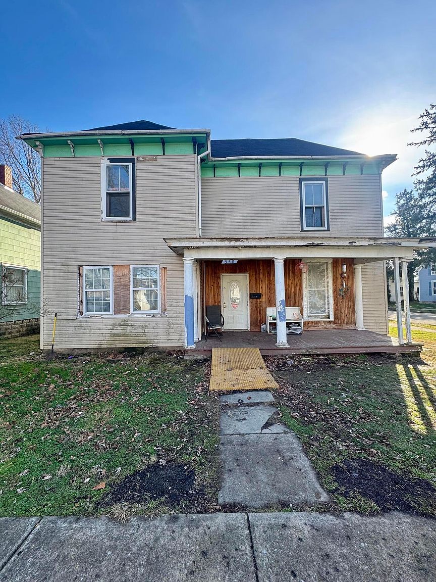Listing photo 1 for 358 Mirabeau St