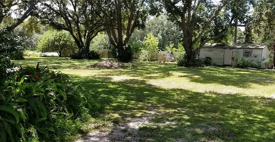 2nd image of 4006 Berkley Rd