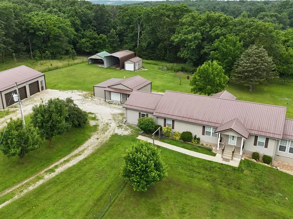 25 Golden Ponds Road, Urbana, MO 65767