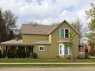 605 3rd Ave, Rolette, ND 58366