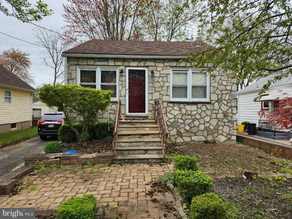 1739 6th St, Ewing, NJ 08638