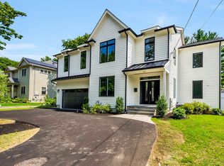 593 Saw Mill Brook Pkwy, Newton, MA 02459