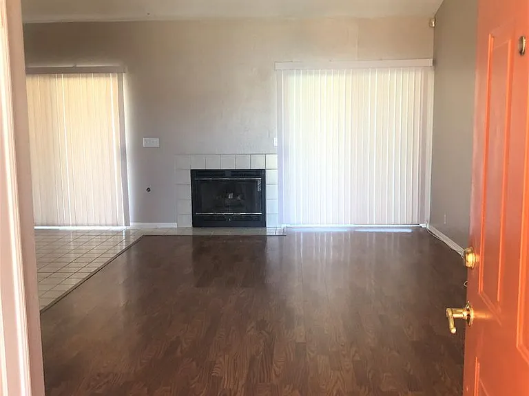 20808 Village Pkwy — Photo 7
