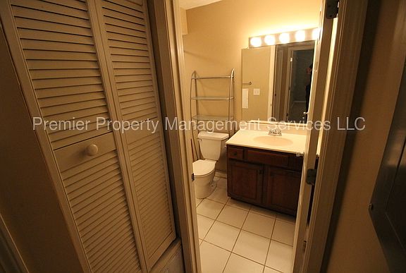 3rd image of 4406 Wisteria Landing Cir Unit 101