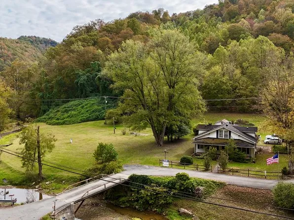 24 Bogar Rd, Sidney, KY 41564