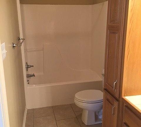 4th image of 128 Laguna Ln