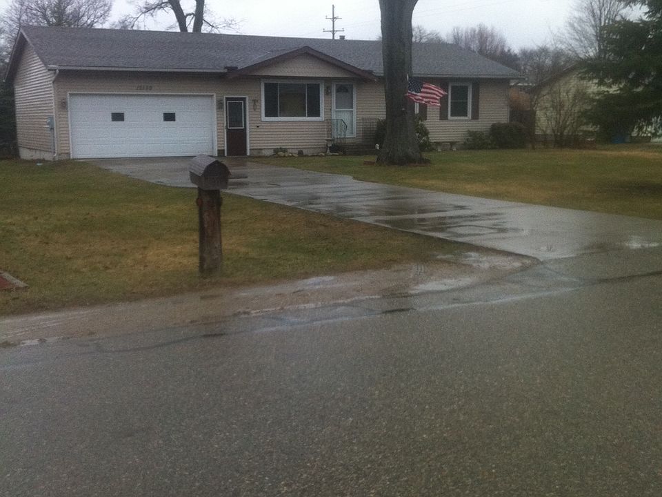 1st image of 15130 Mitchell St