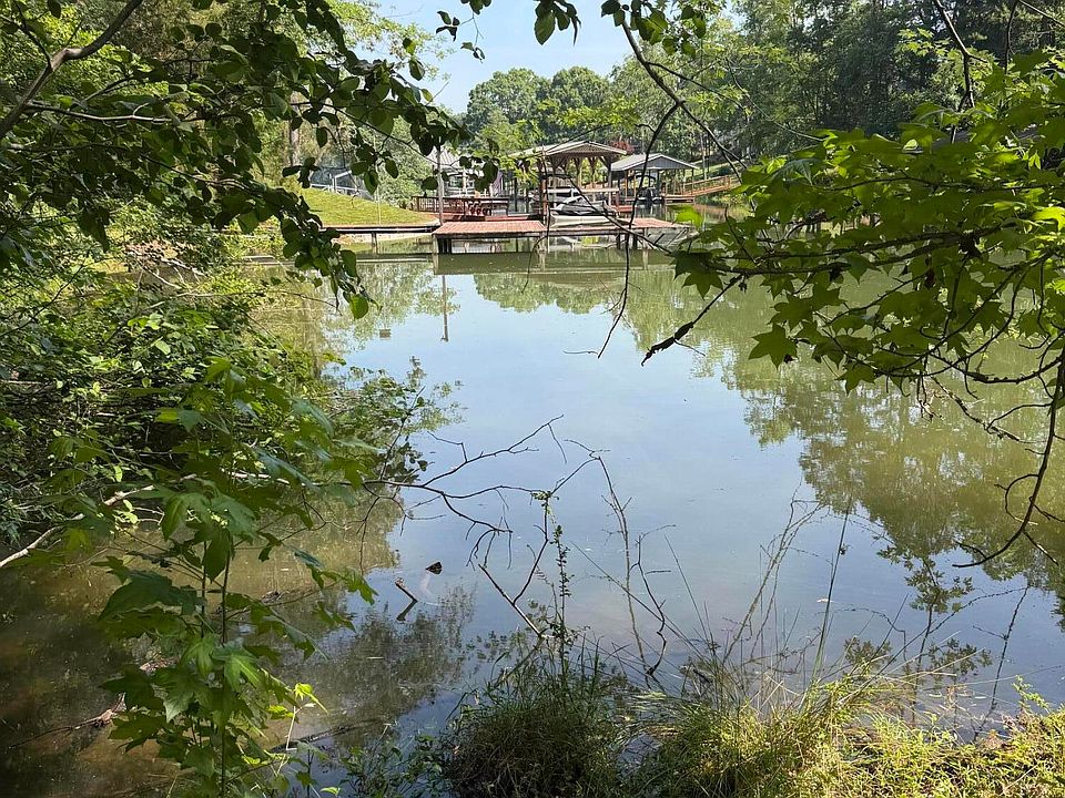 1st image of 3912 Windjammer Dr