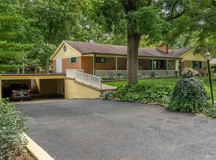 1346 Lemcke Rd, Beavercreek, OH 45434