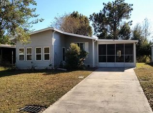 300 Westwood Dr, Leesburg, FL 34748