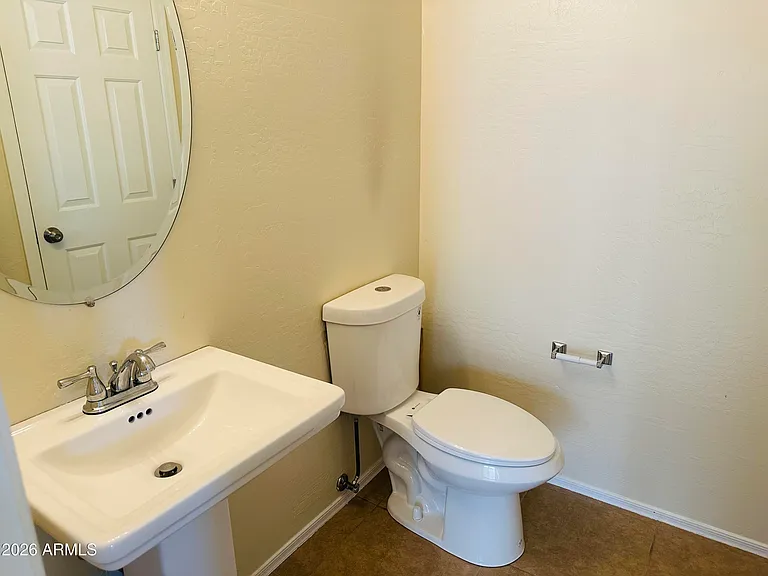 17415 W Banff Ln — Photo 6