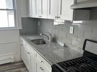 796 Inwood Ter #11003353, Cliffside Park, NJ 07010