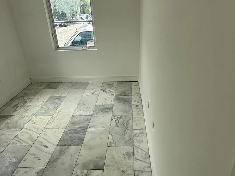 922 Jefferson Ave #6 — Photo 4