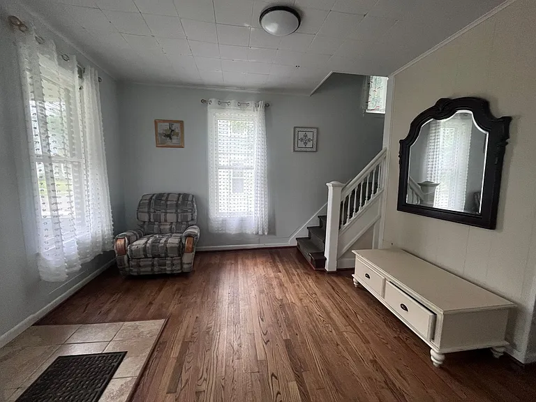 1249 Vestal Ave — Photo 29