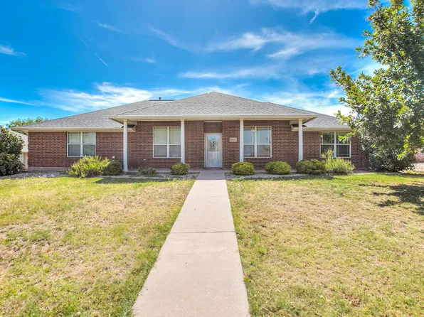 6025 Lyndhurst Dr, San Angelo, TX 76901