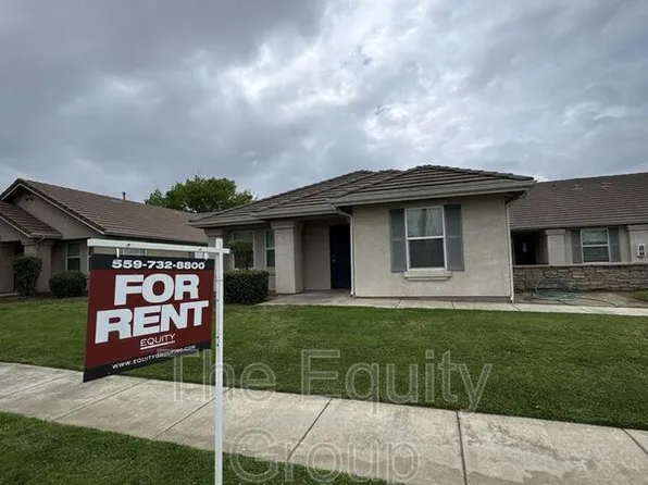 1923 Academy Ave, Tulare, CA 93274
