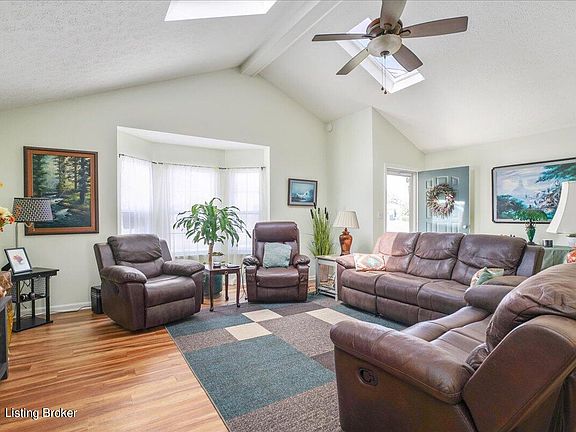 2nd image of 7809 Kenhurst Dr