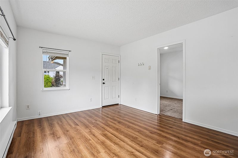 3rd image of 601 W Hazel Street