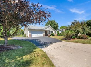 8820 W Travis LANE, Franklin, WI 53132
