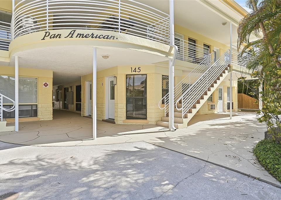 1st image of 145 10TH AVENUE N #1