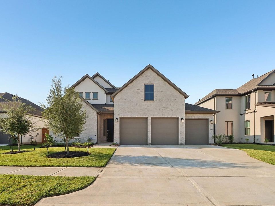 1st image of 21119 Flowerhorn Dr