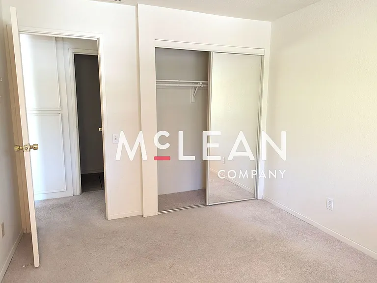 685 N Ashurst Ct #H207 — Photo 5