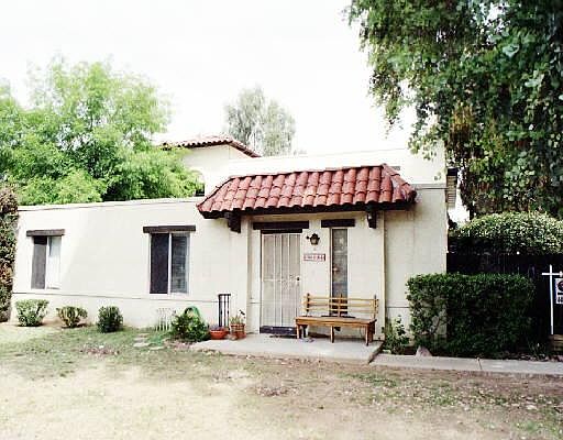 1st image of 3414 W DENTON Lane #A