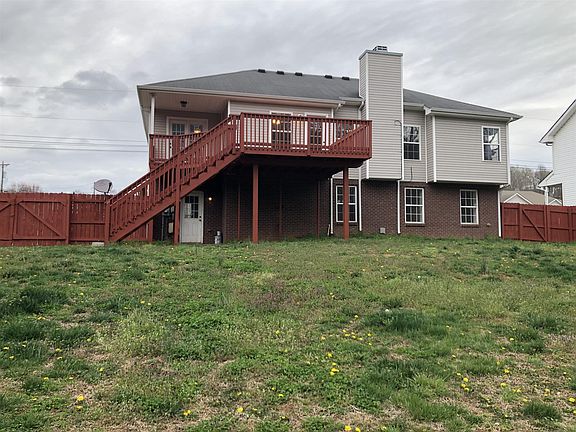4th image of 3431 N Henderson Way