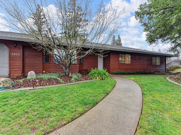 2nd image of 2825 Waverly Dr