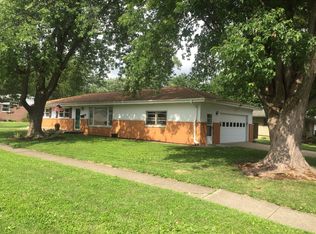 1100 N Walnut St, Normal, IL 61761