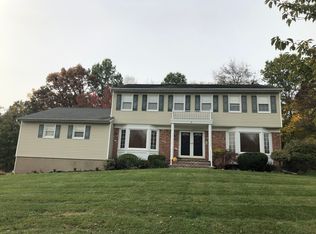 16 Jansen Ln, Wayne, NJ 07470