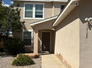 1925 Round Up Dr NE, Rio Rancho, NM 87144