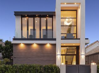 327 Nautilus St, La Jolla, CA 92037