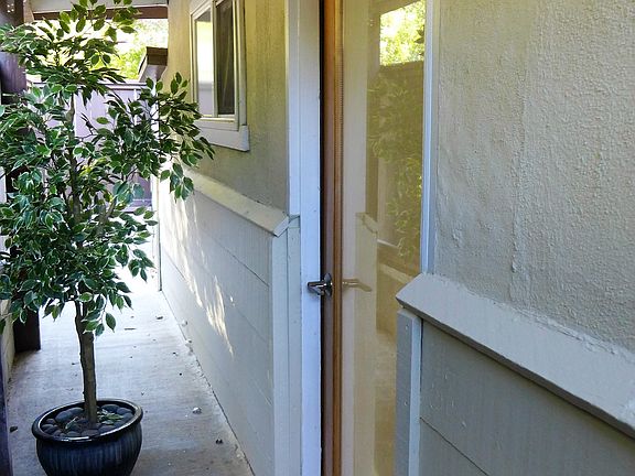 4th image of 21887 Koontz Way #1