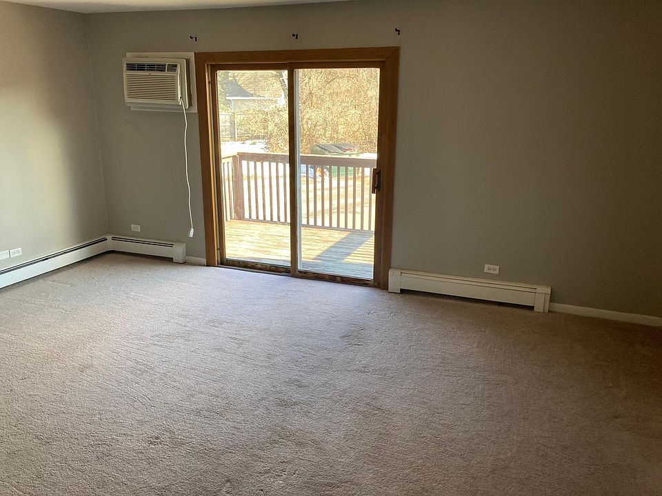 1st image of 121 Town Crest Dr APT 7