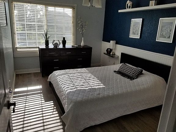 3rd image of 5982 Nina Ct
