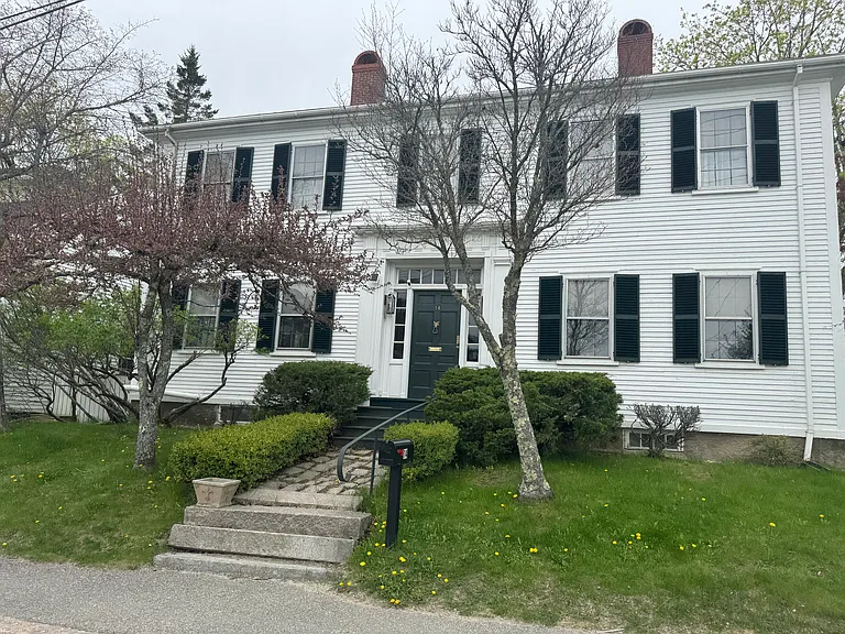 14 Center St — Photo 1