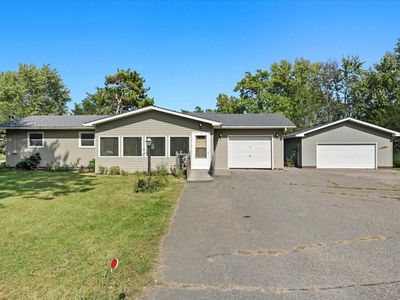 1176 Carroll St, New Richmond, WI, 54017